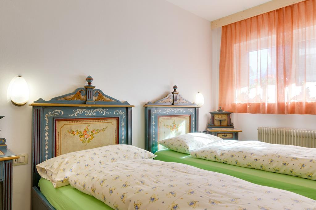Appartamenti Cesa Maria Mountain Hospitality Canazei Dış mekan fotoğraf