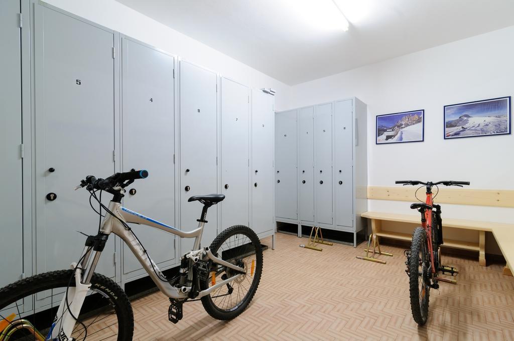 Appartamenti Cesa Maria Mountain Hospitality Canazei Dış mekan fotoğraf
