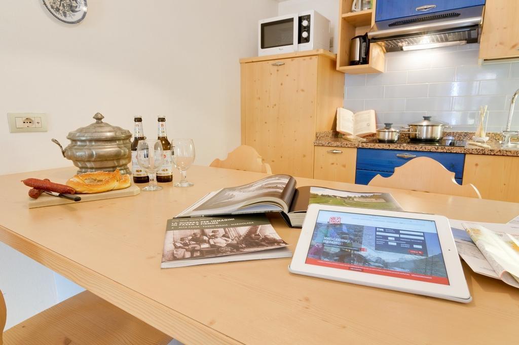 Appartamenti Cesa Maria Mountain Hospitality Canazei Dış mekan fotoğraf